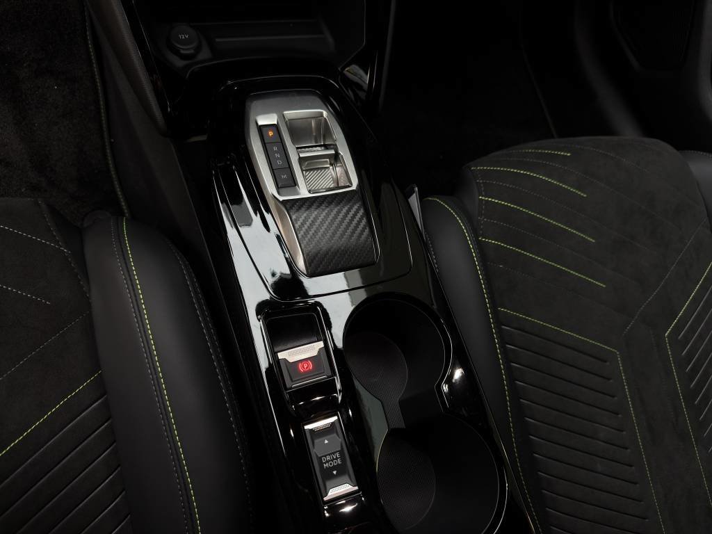 PEUGEOT 208 1.2 MHEV 145 GT, Petrol, Ex-demonstrator, Automatic - 7