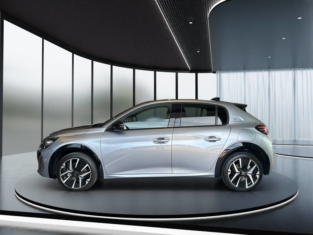 PEUGEOT 208 Elektrik 100 kW GT, Elektro, Vorführwagen, Automatik - 3