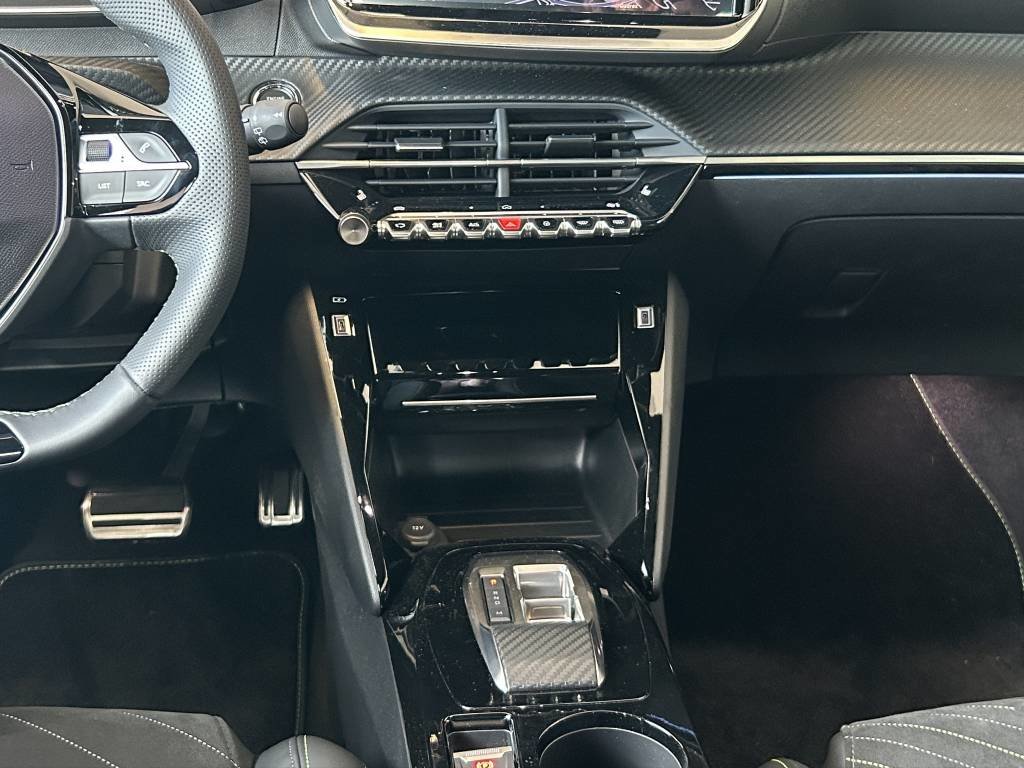 PEUGEOT 208 Elektrik 100 kW GT, Elektro, Vorführwagen, Automatik - 7