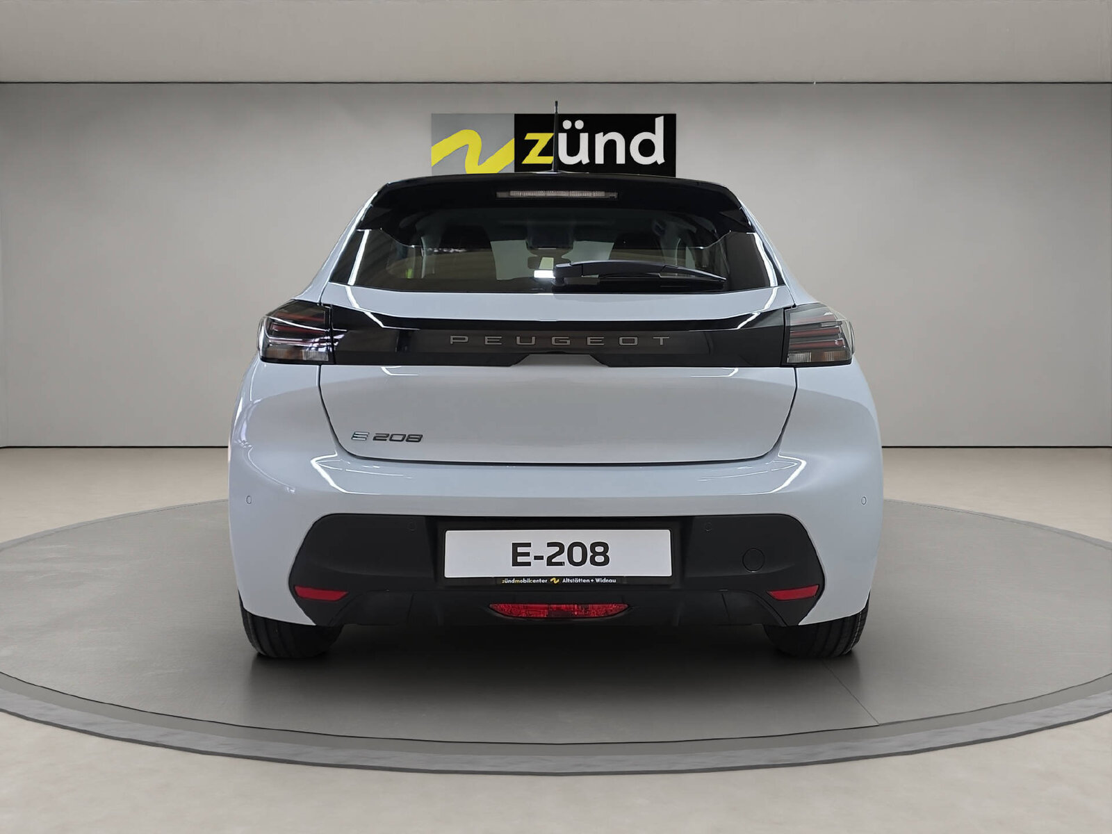 PEUGEOT E-208 136 Style, Electric, Pre-registered new car, Automatic - 4