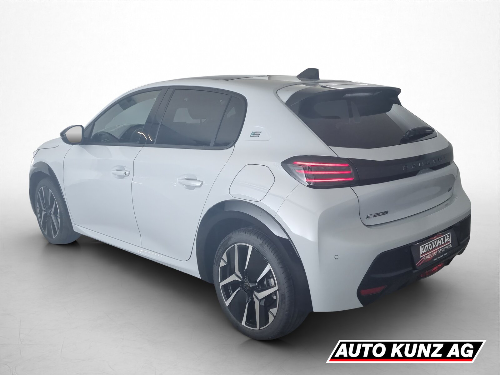 PEUGEOT 208 54kWh e-GT, Électrique, Véhicule neuf pré-immatriculé, Automatique - 4