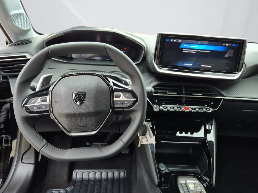 PEUGEOT 208 1.2 Hybrid Allure, Mild-Hybrid Petrol/Electric, Pre-registered new car, Automatic - 7