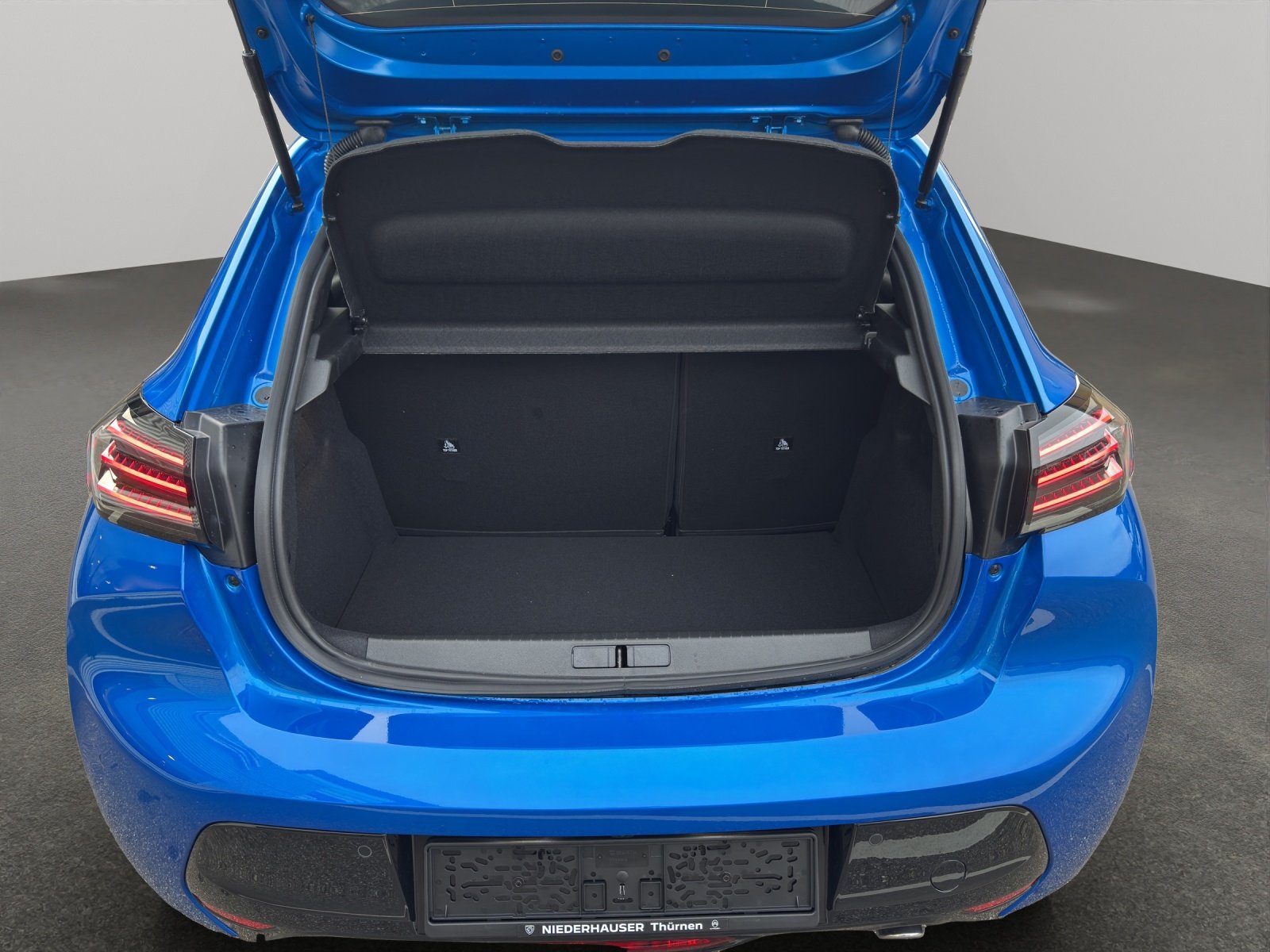 PEUGEOT 208 1.2 Hybrid GT, Voll-Hybrid Benzin/Elektro, Neuwagen, Automatik - 6