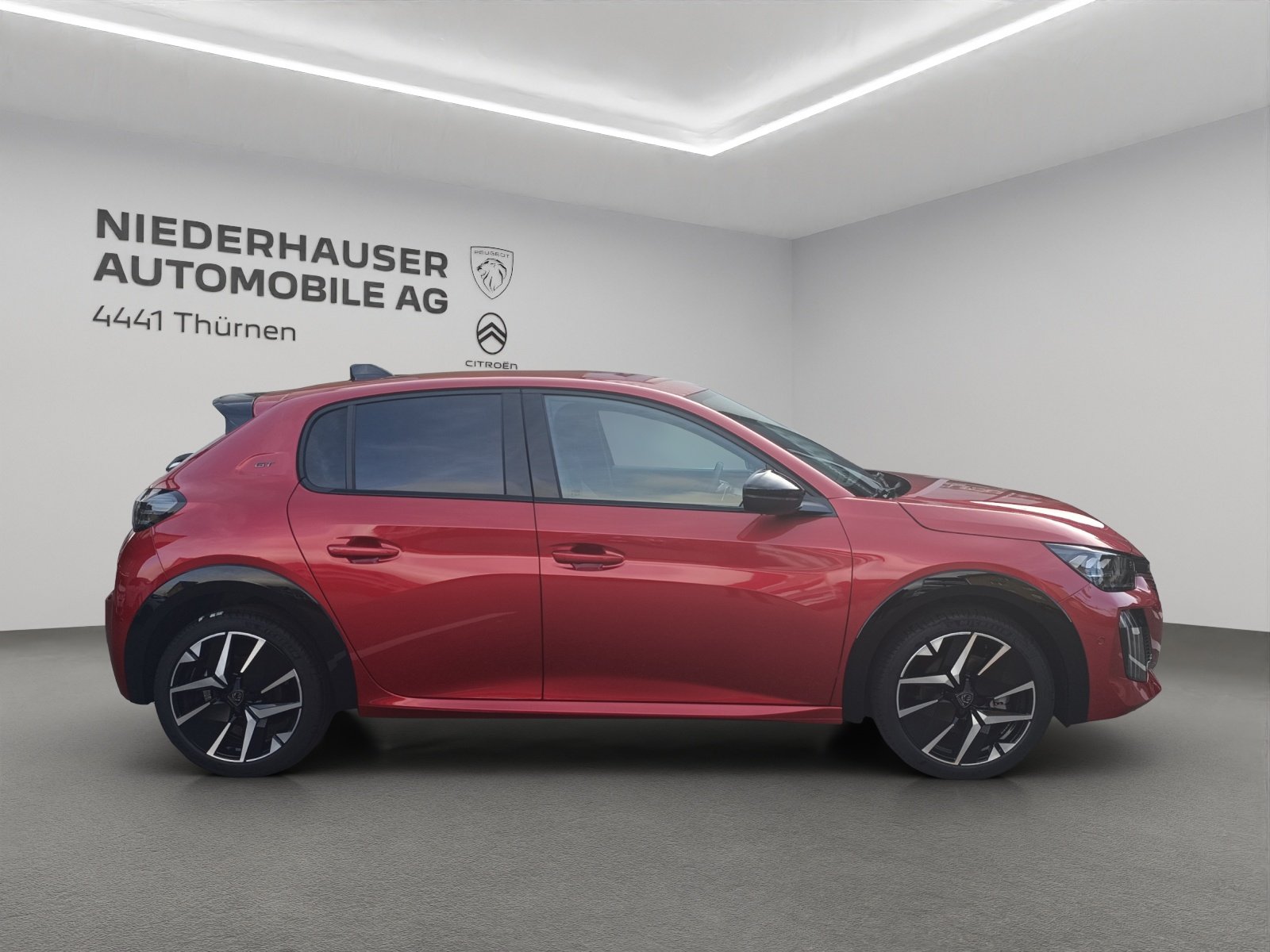 PEUGEOT 208 1.2 Hybrid GT, Full-Hybrid Petrol/Electric, New car, Automatic - 2