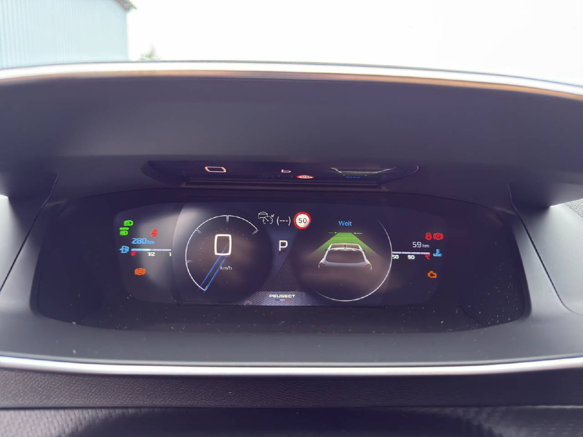 PEUGEOT 208 1.2 Hybrid GT, Hybride Léger Essence/Électricité, Voiture nouvelle, Automatique - 6