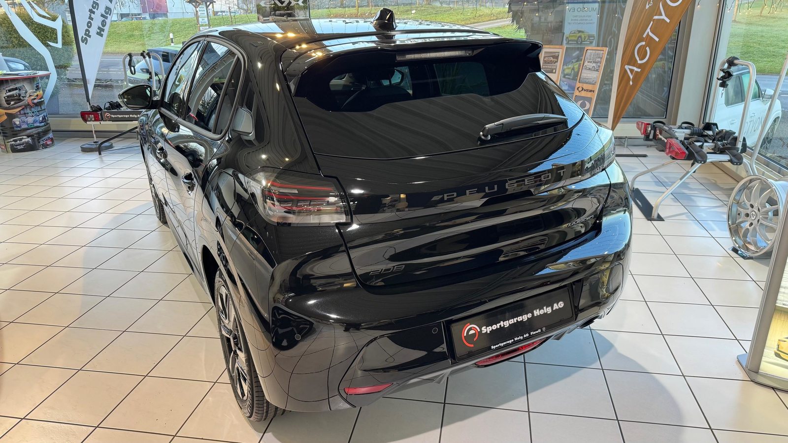 PEUGEOT 208 1.2 Hybrid Allure Premium, Hybride Leggero Benzina/Elettrica, Auto nuove, Automatico - 3