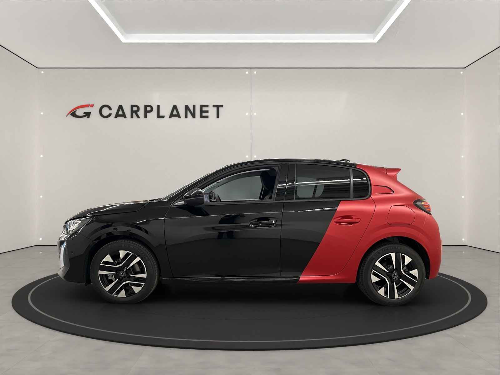 PEUGEOT 208 1.2 Hybrid Allure Premium