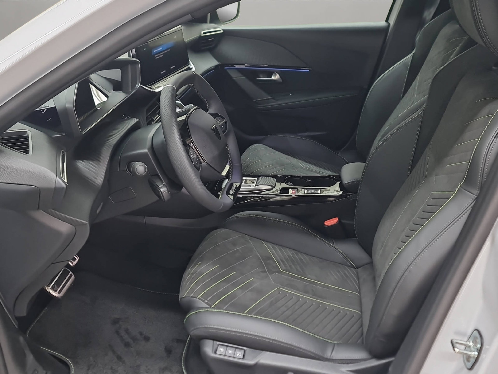 PEUGEOT 208 1.2 Hybrid 145 GT, Voll-Hybrid Benzin/Elektro, Neuwagen, Automatik - 6