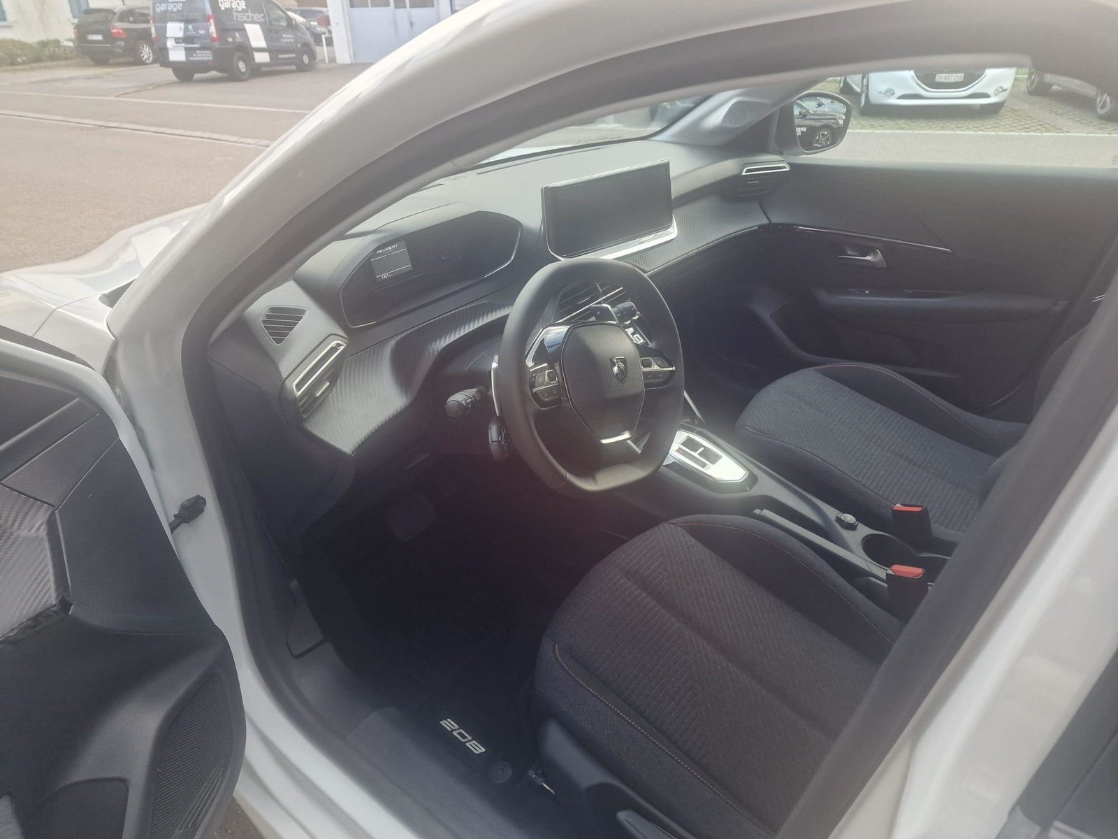 PEUGEOT 208 1.2 Hybrid Style, Hybride Leggero Benzina/Elettrica, Auto nuove, Automatico - 7
