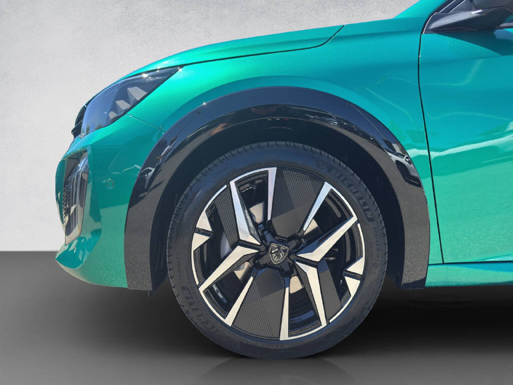 PEUGEOT 208 1.2 Hybrid 145 GT Exclusive, Mild-Hybrid Petrol/Electric, New car, Automatic - 7