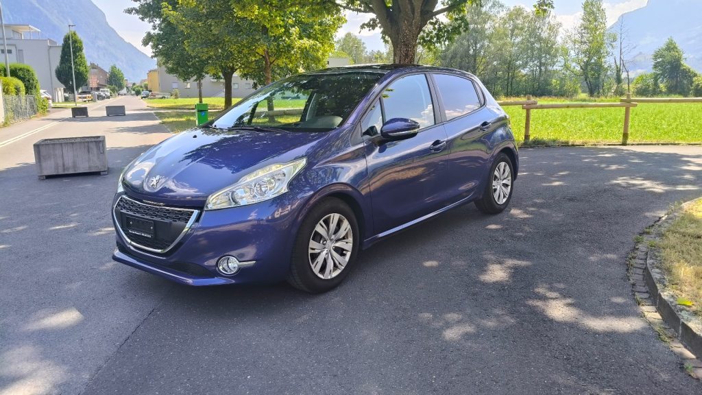PEUGEOT 208 1.4 VTi Active, Benzin, Occasion / Gebraucht, Handschaltung - 2