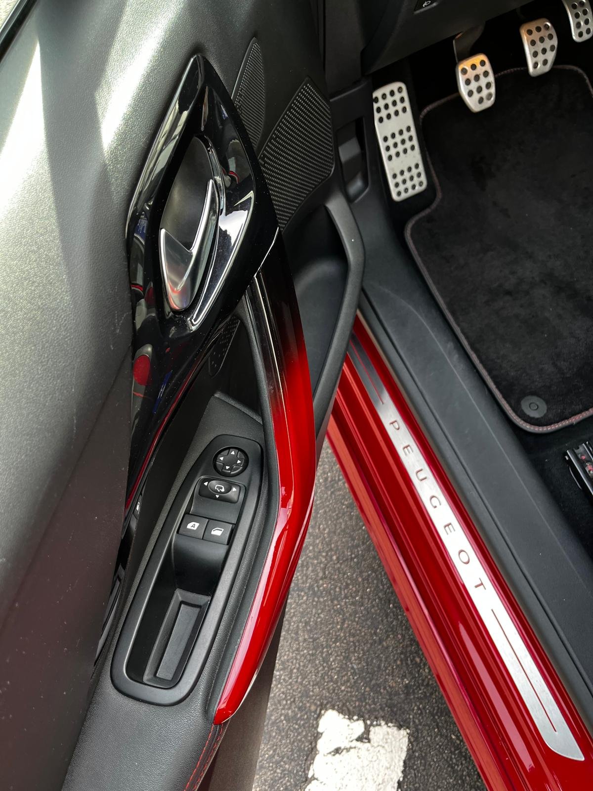 PEUGEOT 208 1.6 Turbo 200 GTi, Benzin, Occasion / Gebraucht, Handschaltung - 5
