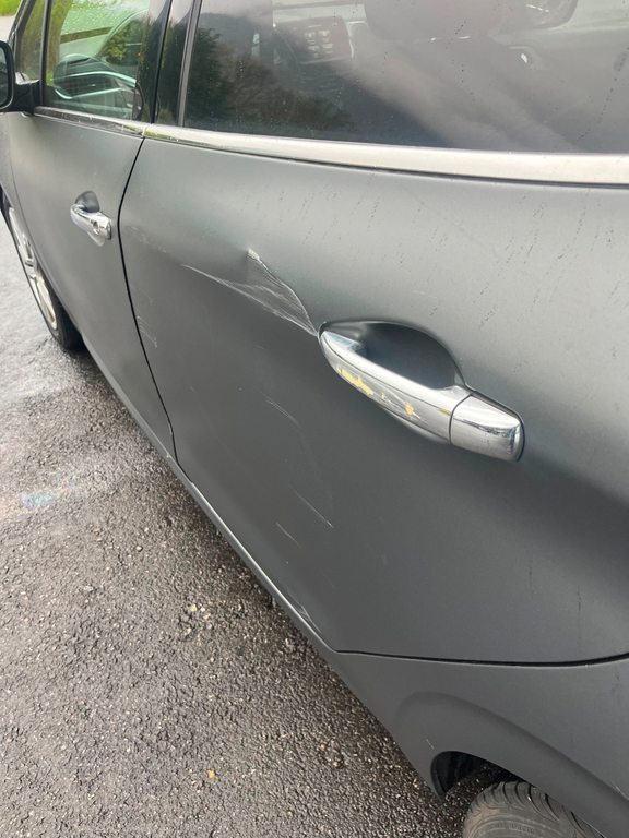 PEUGEOT Peugeot 208 1.2 vti, Petrol, Second hand / Used, Manual - 3