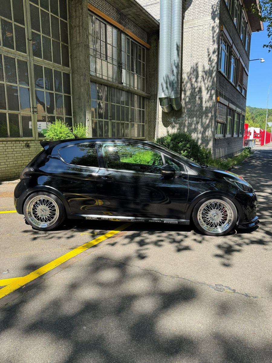 PEUGEOT 208 1.6 Turbo GTi Sport, Essence, Occasion / Utilisé, Manuelle - 4