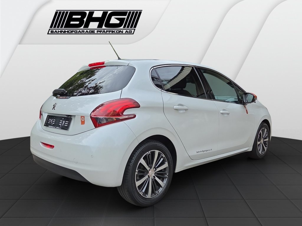 PEUGEOT 208 1.2 PT Roland Garros S/S, Benzin, Occasion / Gebraucht, Automat - 5