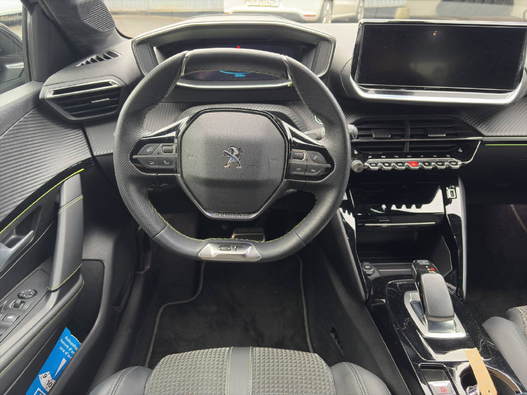 PEUGEOT 208 e-GT, Électrique, Occasion / Utilisé, Automatique - 6