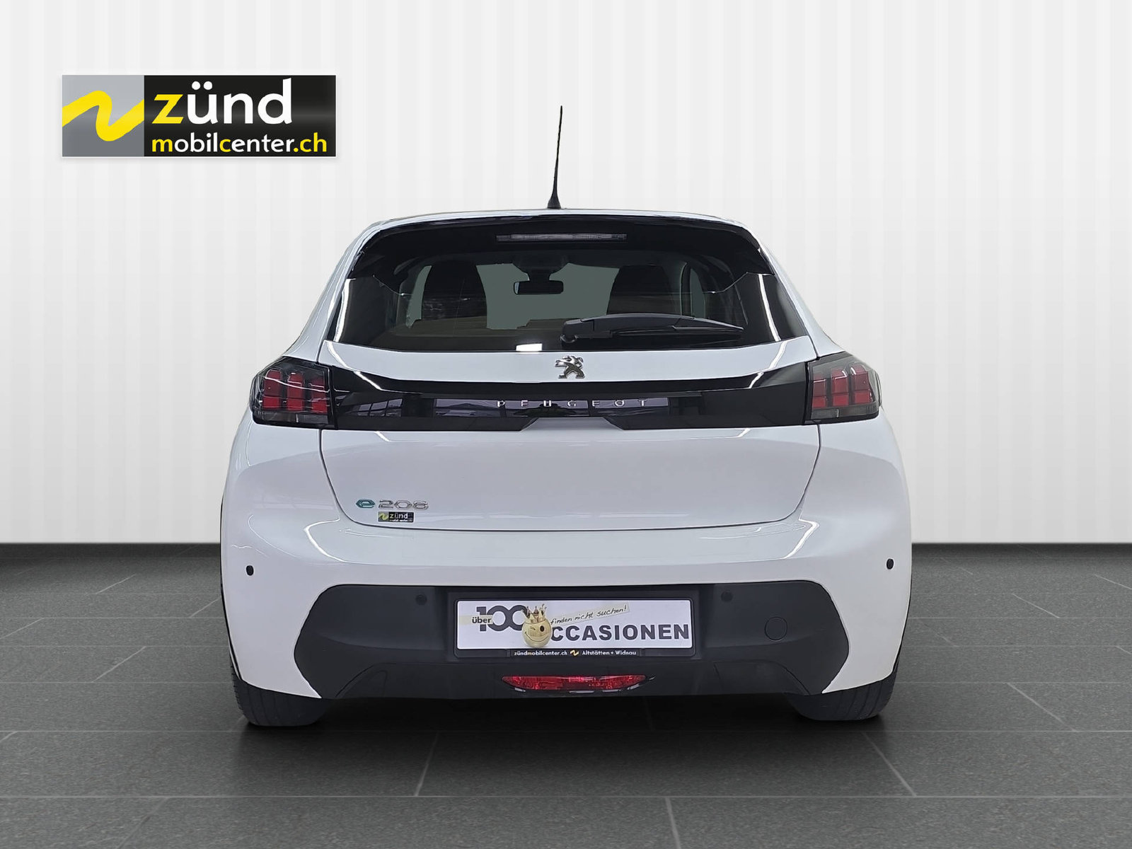 PEUGEOT e-208 136 PS Active, Electric, Second hand / Used, Automatic - 4