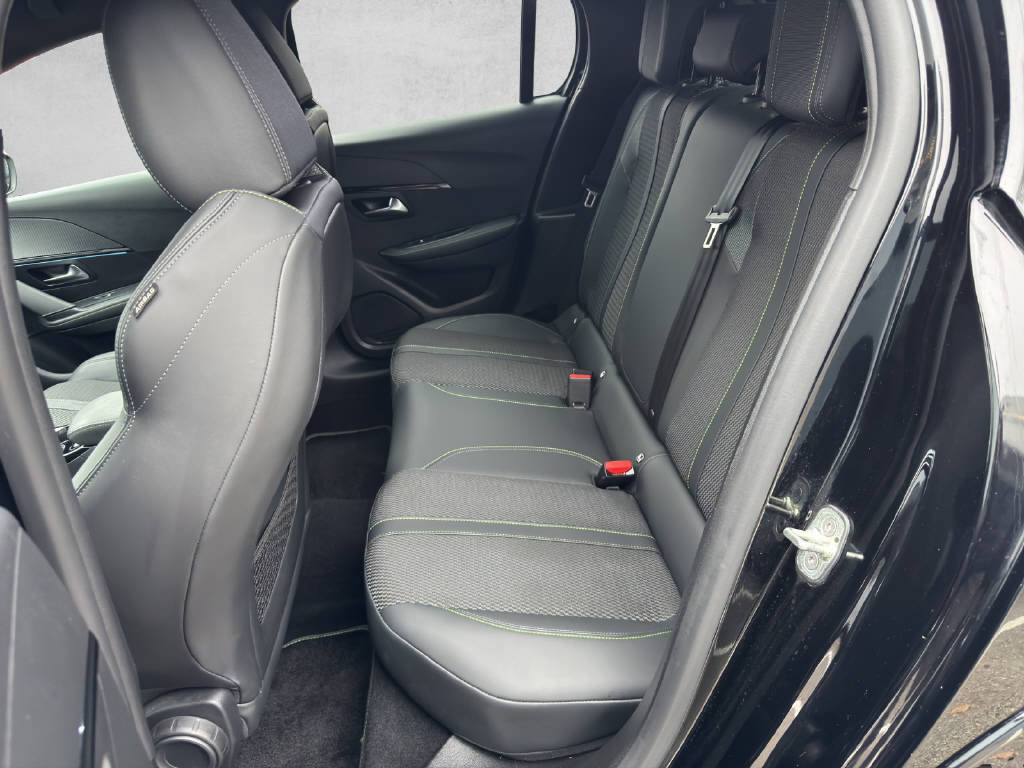 PEUGEOT 208 1.2 Hybrid 136 GT, Hybride Leggero Benzina/Elettrica, Occasioni / Usate, Automatico - 7