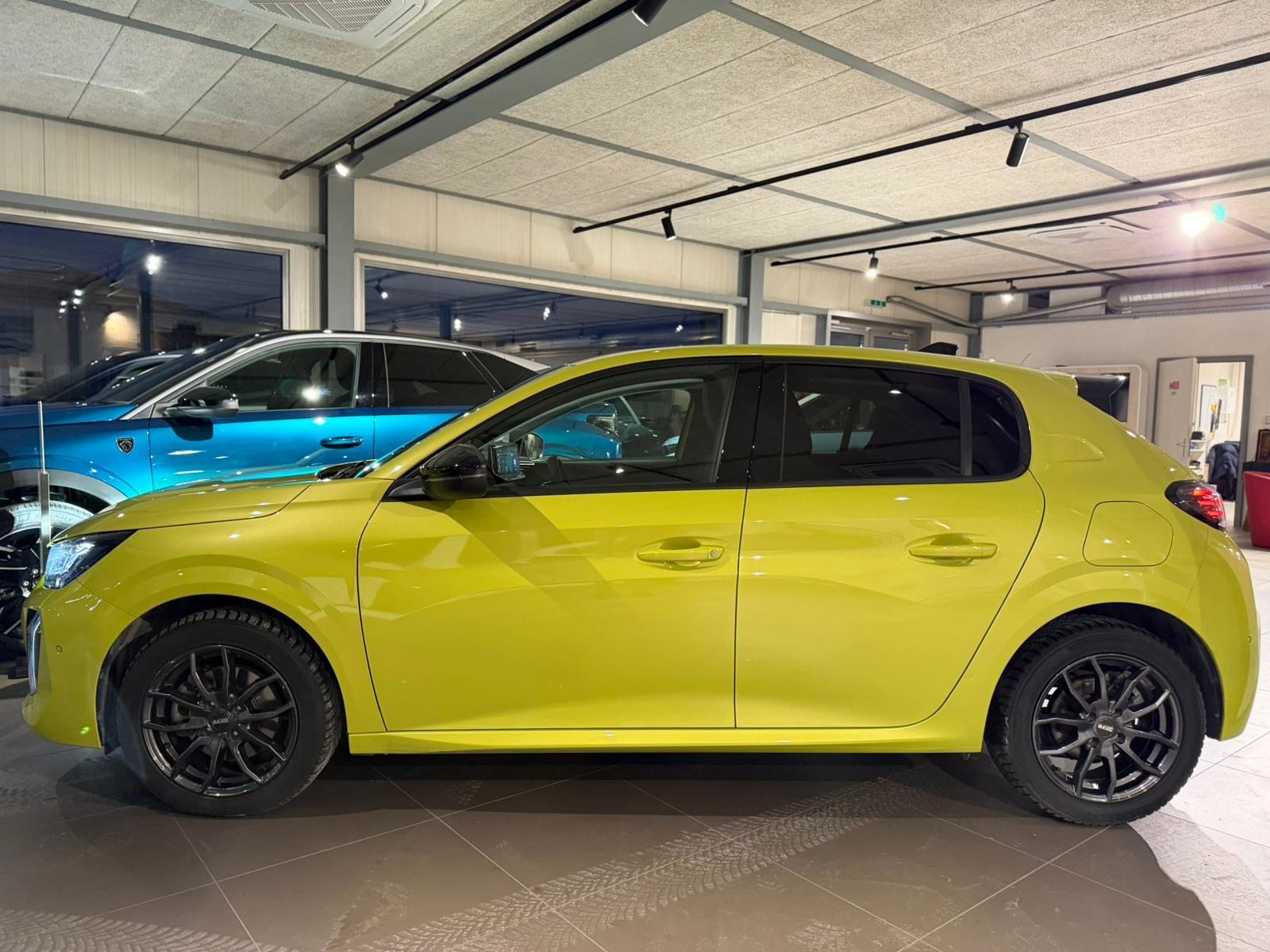 PEUGEOT 208 1.2 Hybrid Allure, Hybride Leggero Benzina/Elettrica, Occasioni / Usate, Automatico - 2