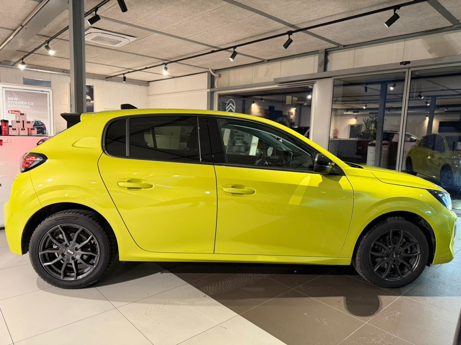 PEUGEOT 208 1.2 Hybrid Allure, Hybride Leggero Benzina/Elettrica, Occasioni / Usate, Automatico - 6