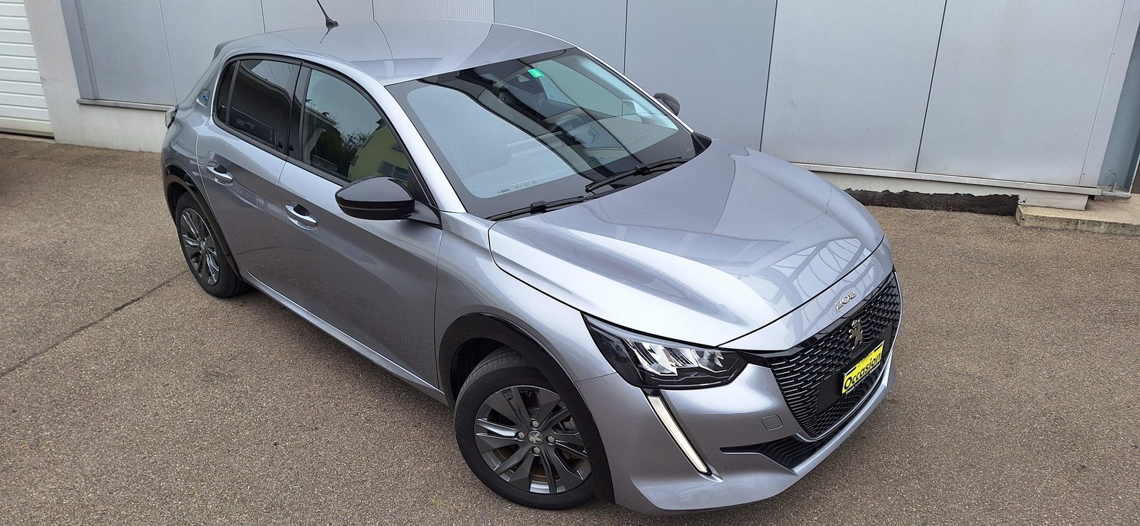 PEUGEOT 208 e-Allure 11kW 3-Phasen OBC/50kWh Batterie, Elektro, Occasion / Gebraucht, Automatik - 4