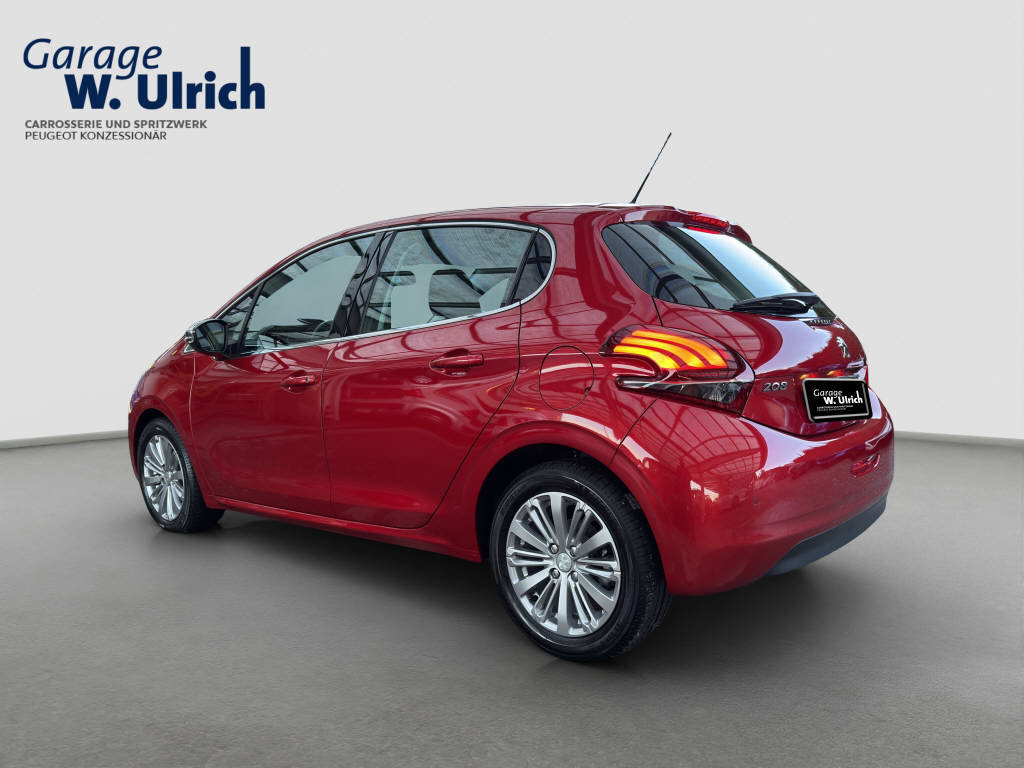 PEUGEOT 208 1.2 PureTech Allure S/S, Benzin, Occasion / Gebraucht, Automatik - 4