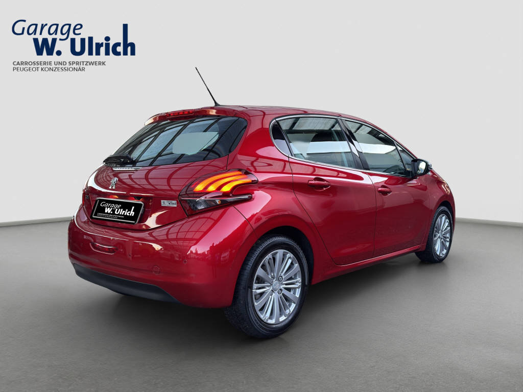 PEUGEOT 208 1.2 PureTech Allure S/S, Benzin, Occasion / Gebraucht, Automatik - 6