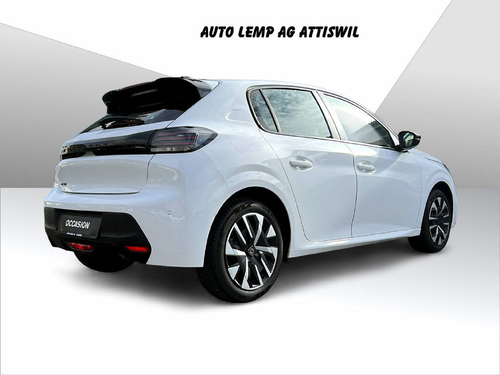 PEUGEOT 208 1.2 PureTech 100 Active, Benzin, Occasion / Gebraucht, Automatik - 7