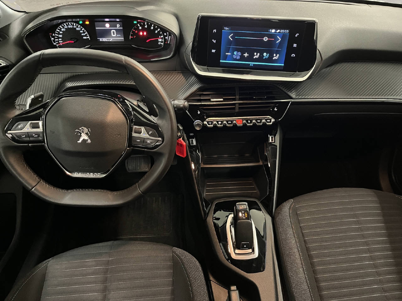PEUGEOT 208 1.2 100 Active Pack, Benzin, Occasion / Gebraucht, Automatik - 6