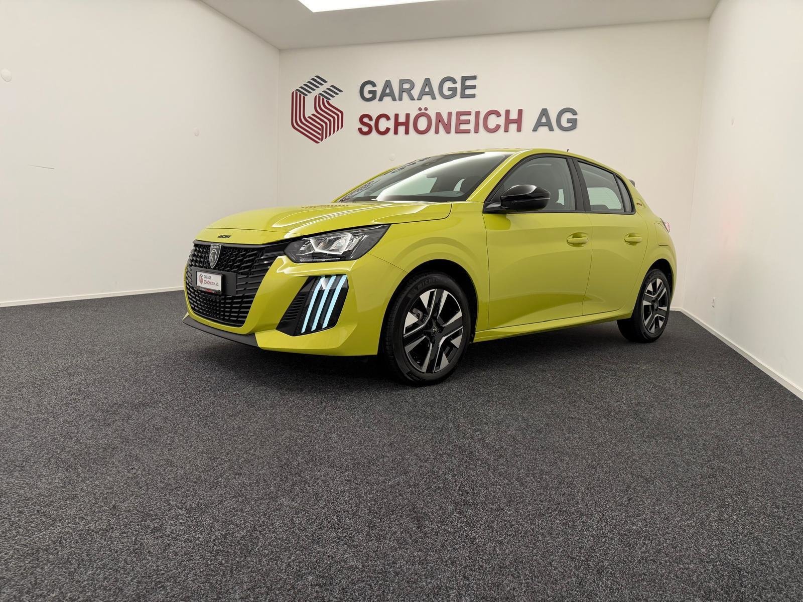 PEUGEOT 208 1.2 Hybrid Style
