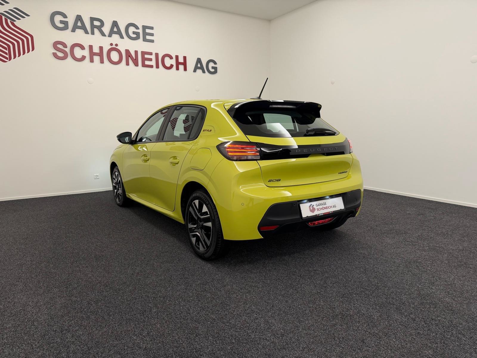 PEUGEOT 208 1.2 Hybrid Style, Mild-Hybrid Benzin/Elektro, Occasion / Gebraucht, Automatik - 7