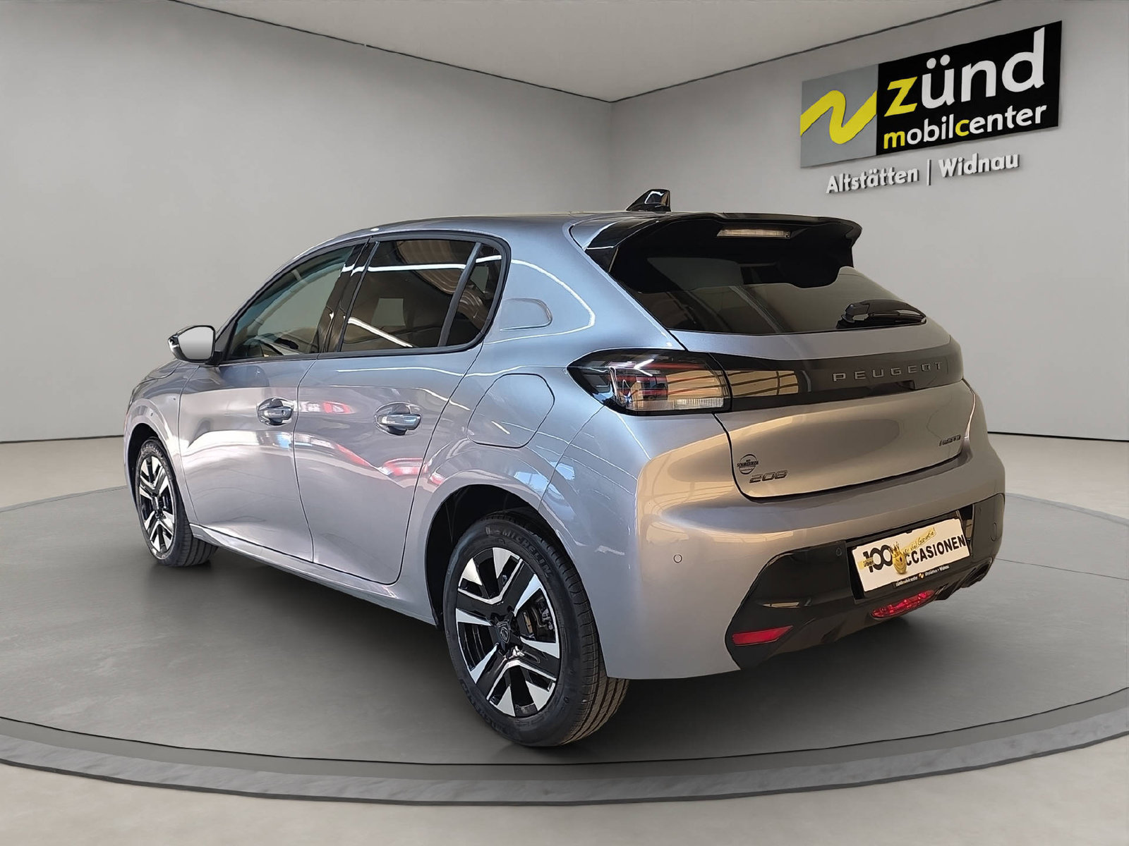 PEUGEOT 208 1.2 Hybrid Allure, Mild-Hybrid Benzin/Elektro, Occasion / Gebraucht, Automatik - 3