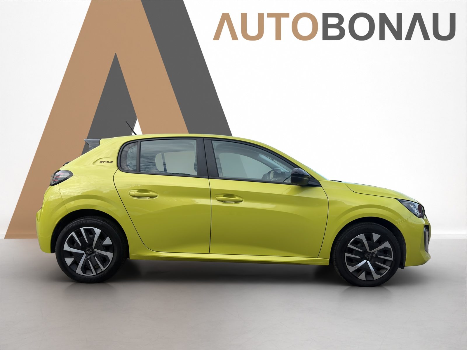 PEUGEOT 208 1.2 Hybrid Style, Hybride Léger Essence/Électricité, Occasion / Utilisé, Automatique - 6