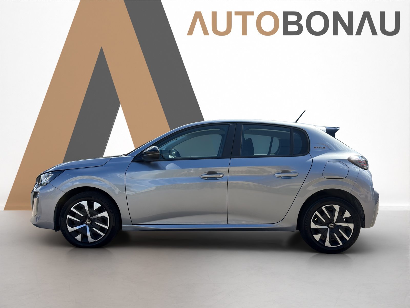 PEUGEOT 208 1.2 Hybrid Style, Mild-Hybrid Benzin/Elektro, Occasion / Gebraucht, Automatik - 2