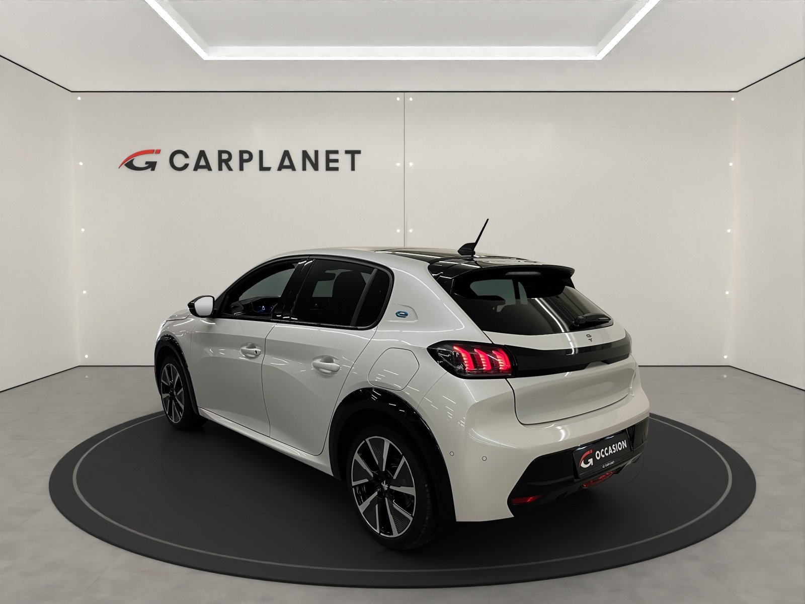PEUGEOT 208 e - GT Pack, Elektro, Occasion / Gebraucht, Automatik - 4