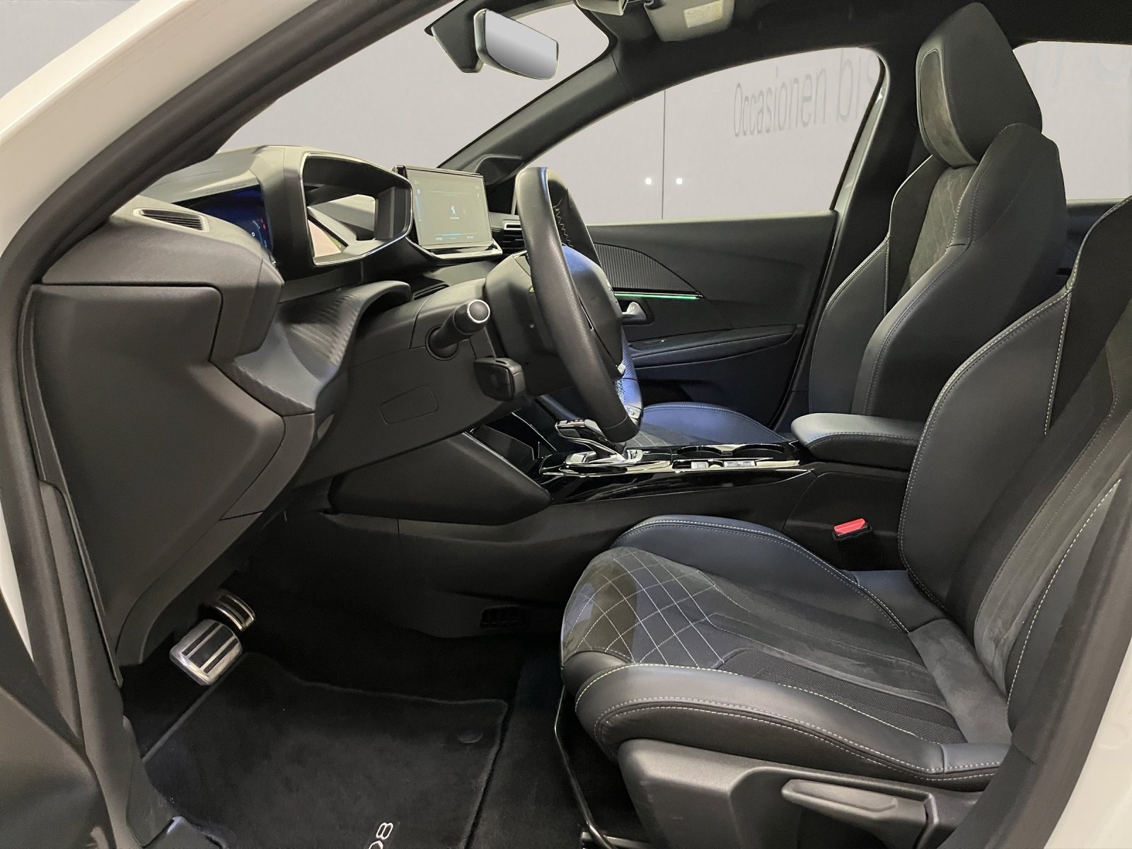 PEUGEOT 208 e - GT Pack, Elektro, Occasion / Gebraucht, Automatik - 7