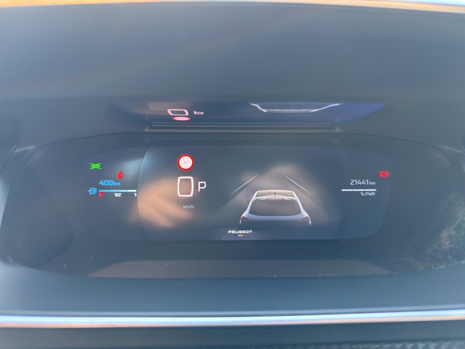 PEUGEOT 208 1.2 Hybrid GT, Hybride Léger Essence/Électricité, Occasion / Utilisé, Automatique - 6