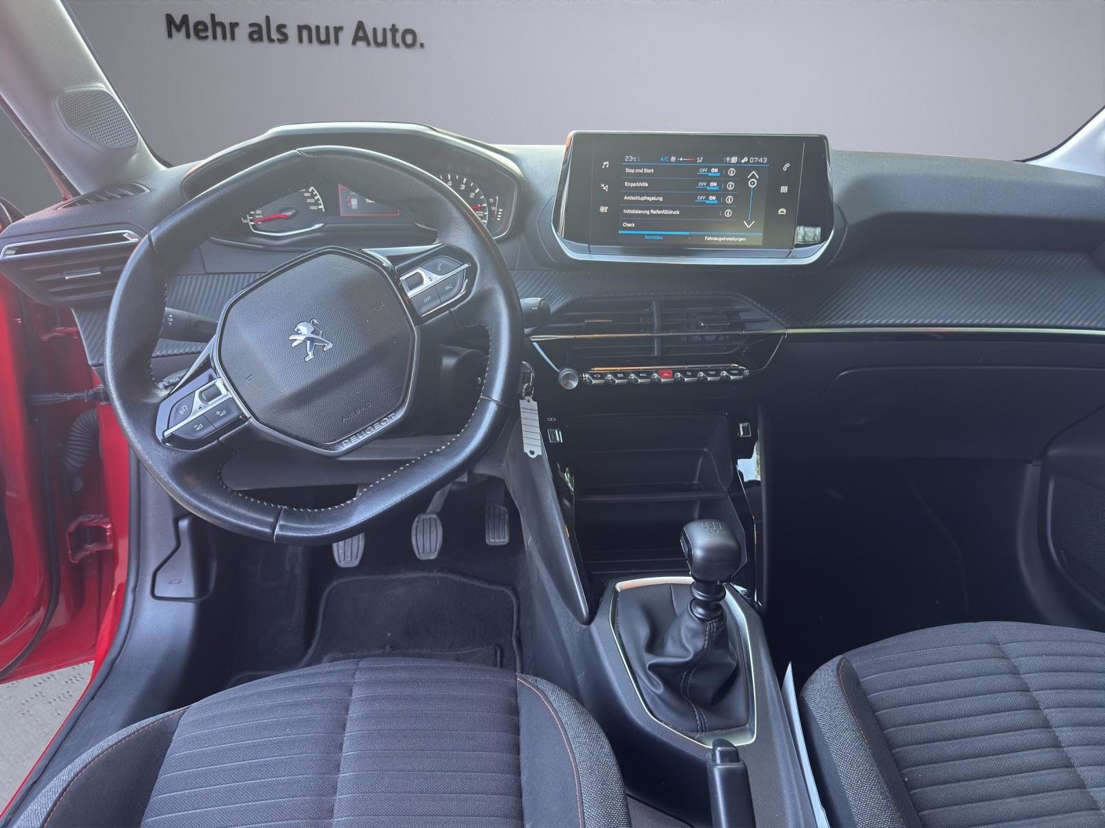 PEUGEOT 208 1.2 PureTech 100 Active, Essence, Occasion / Utilisé, Manuelle - 7