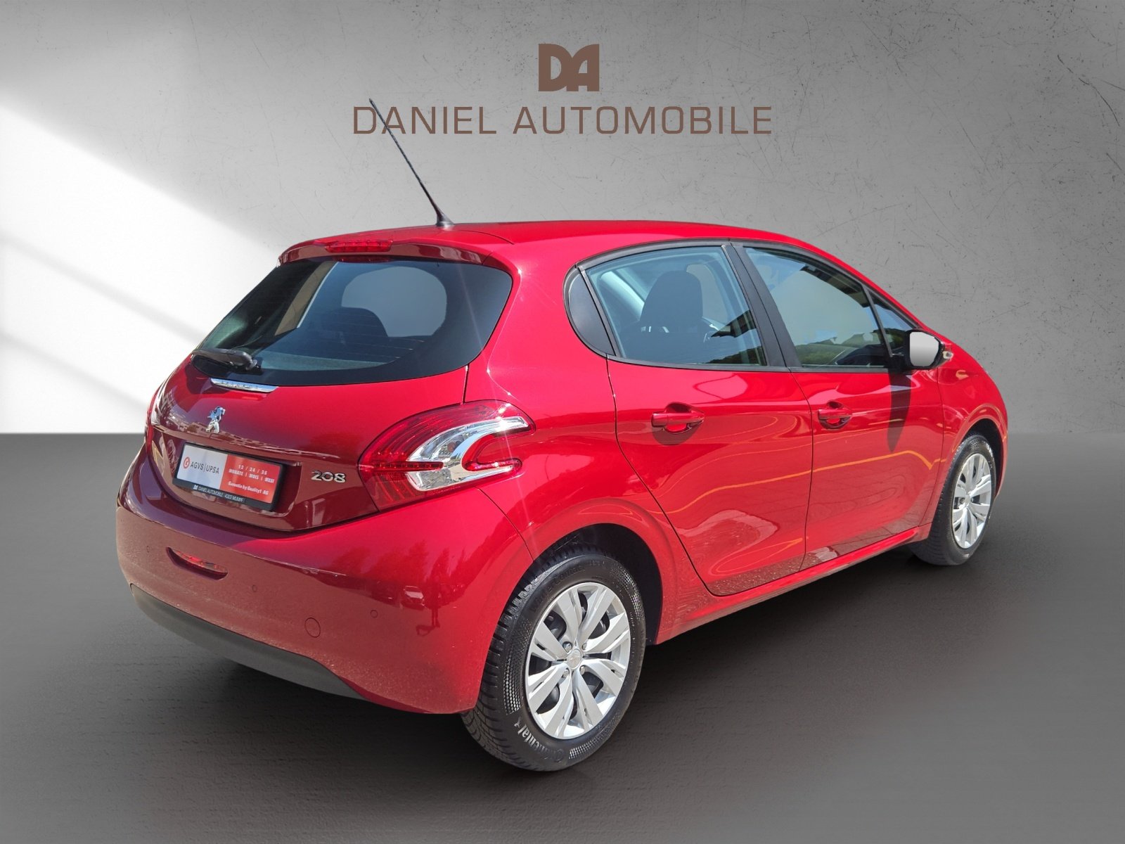 PEUGEOT 208 1.2 PureTech Access, Petrol, Second hand / Used, Manual - 7