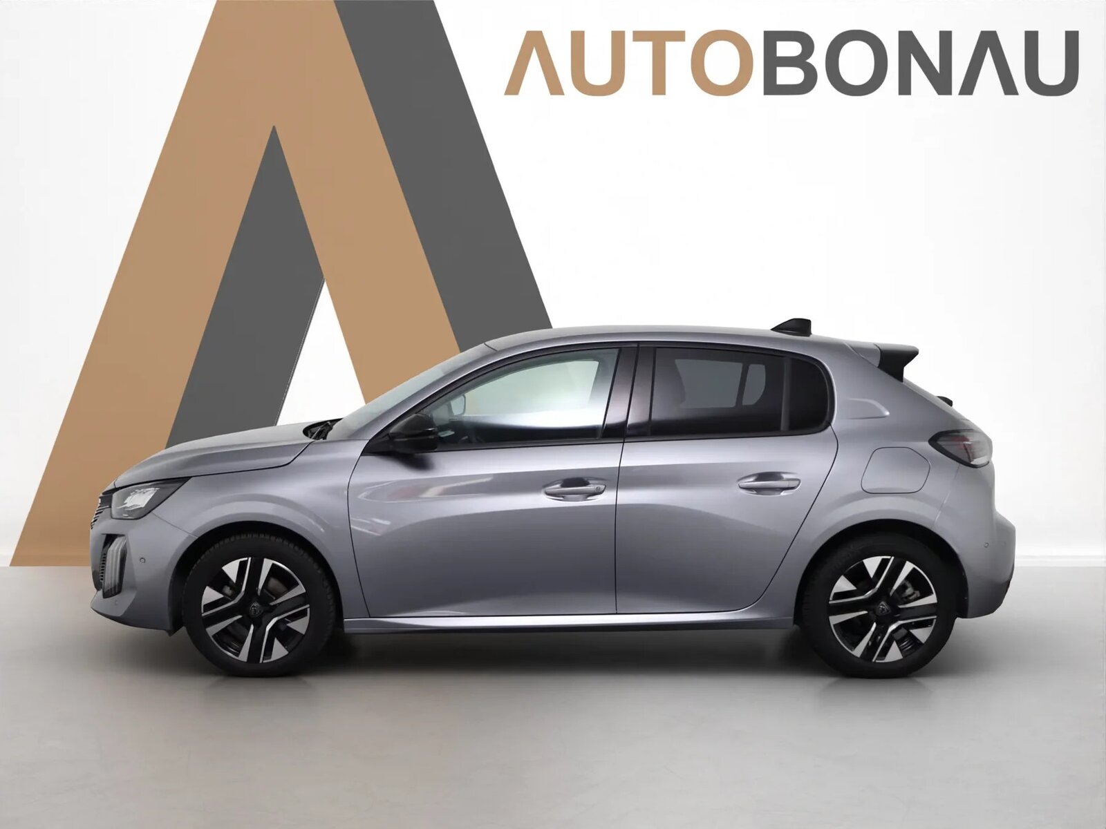 PEUGEOT 208 1.2 Hybrid Allure, Mild-Hybrid Petrol/Electric, Second hand / Used, Automatic - 2