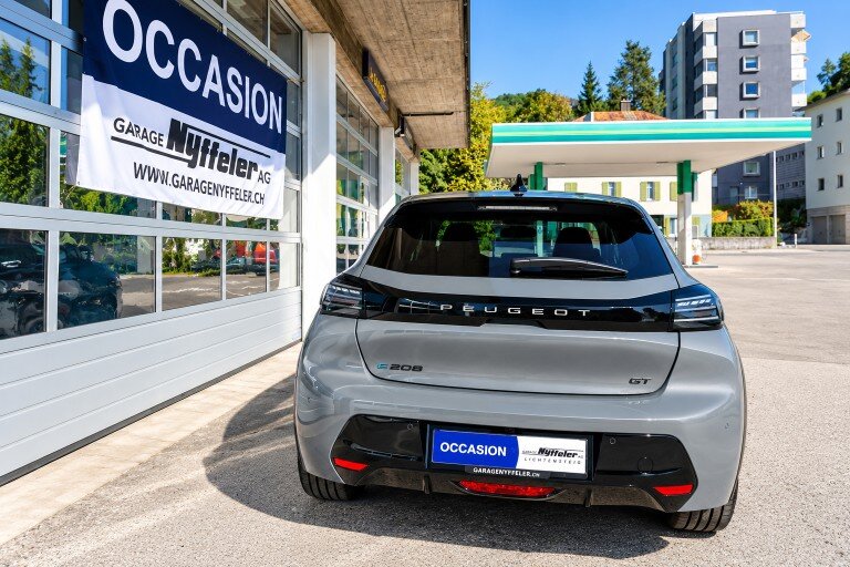 PEUGEOT 208 e-GT, Électrique, Occasion / Utilisé, Automatique - 6