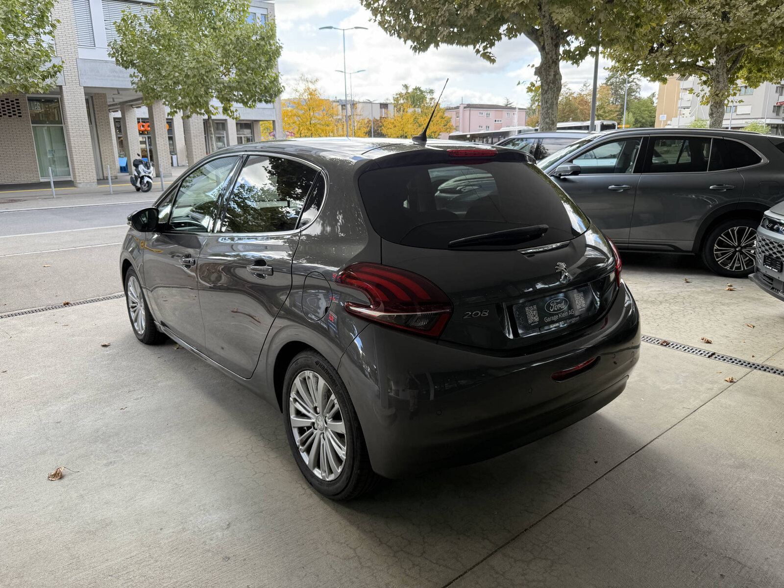 PEUGEOT 208 1.2 PureTech Allure S/S, Benzina, Occasioni / Usate, Automatico - 3