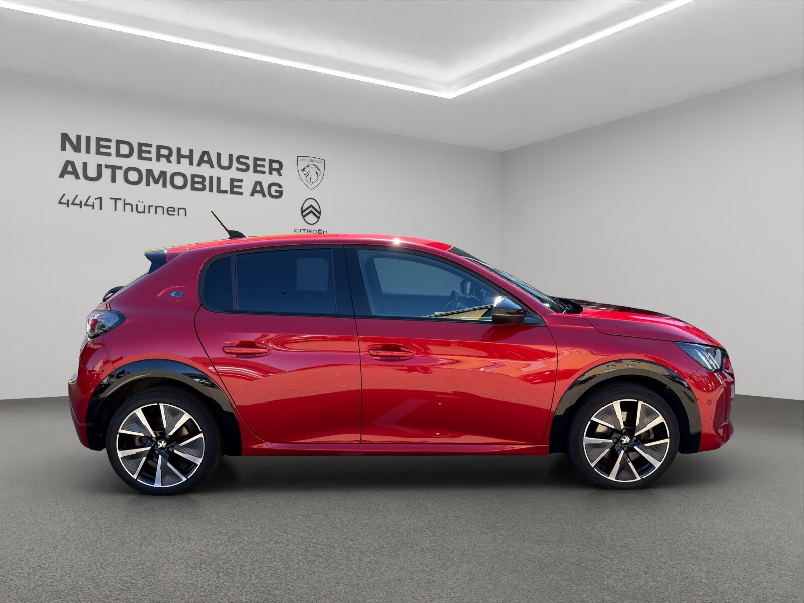 PEUGEOT 208 e-GT Pack, Électrique, Occasion / Utilisé, Automatique - 2