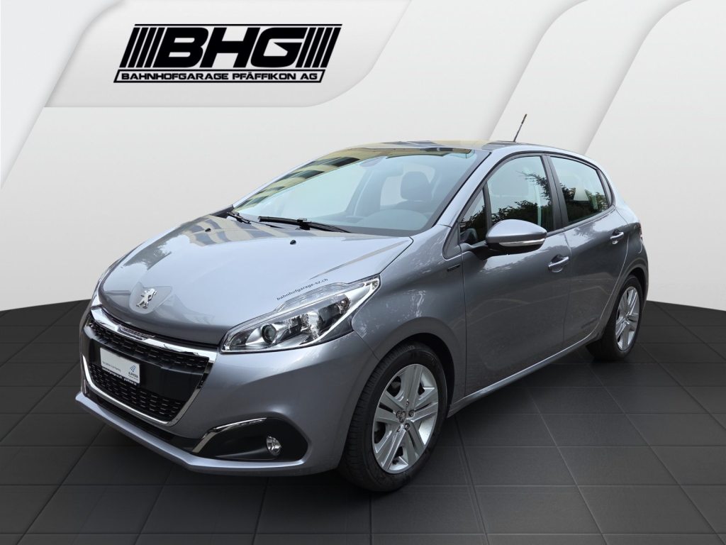 PEUGEOT 1.2 PureTech Signature S/S