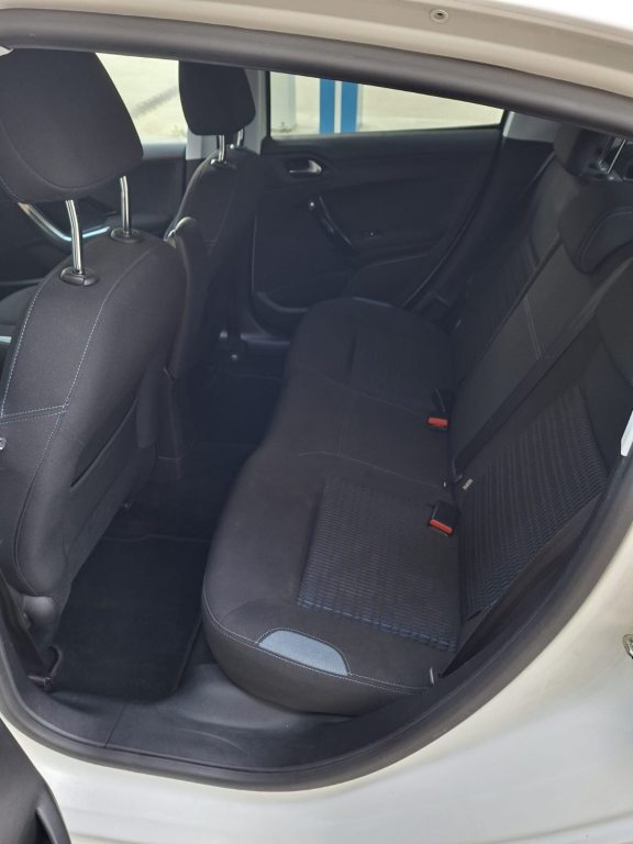 PEUGEOT 208 1.6 VTi Intuitive, Benzina, Occasioni / Usate, Manuale - 6