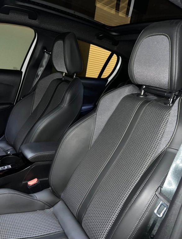 PEUGEOT 208 e-GT, Elektro, Occasion / Gebraucht, Automatik - 6