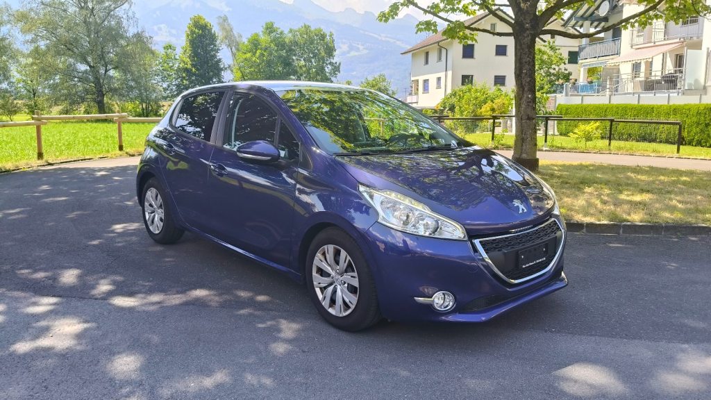 PEUGEOT 208 1.4 VTi Active, Benzin, Occasion / Gebraucht, Handschaltung - 4