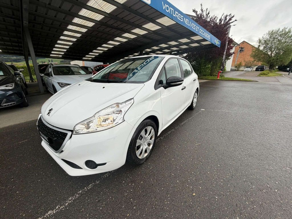 PEUGEOT 208 1.2 VTi Intuitive, Benzina, Occasioni / Usate, Manuale - 2