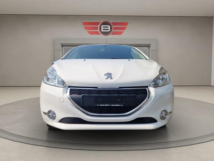 PEUGEOT 208 1.2 VTi Intuitive, Benzina, Occasioni / Usate, Manuale