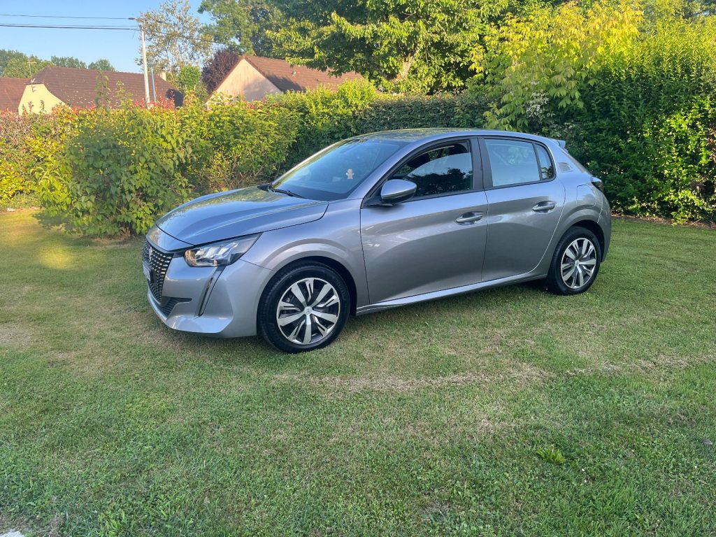 PEUGEOT 208 1.2 PureTech 100 Active, Benzin, Occasion / Gebraucht, Handschaltung - 2